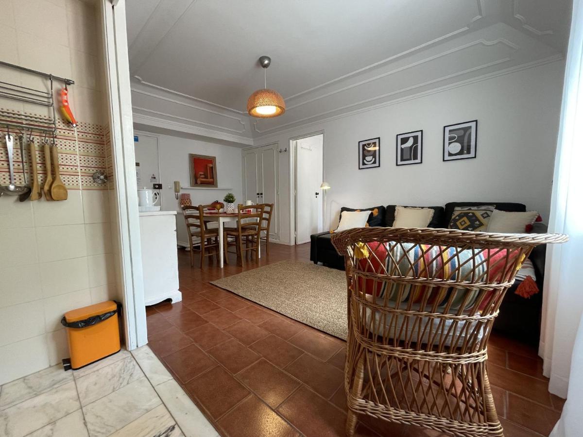 Ribeira Beach Apartment In カスカイス エクステリア 写真