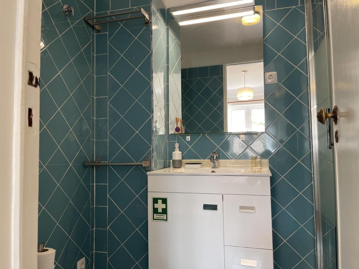 Ribeira Beach Apartment In カスカイス エクステリア 写真